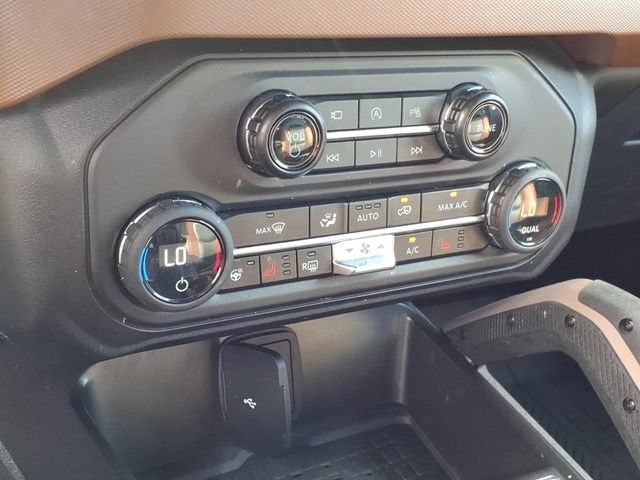Certified 2024 Ford Bronco Outer Banks AWD/4WD image 27