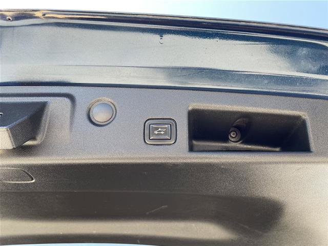 Used 2020 Chevrolet Equinox LT AWD/4WD image 36