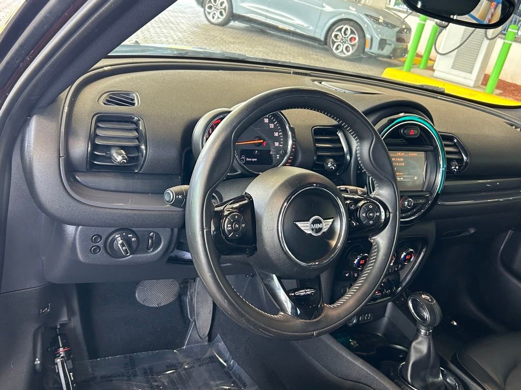 Used 2017 MINI Cooper Clubman FWD image 31