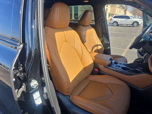 Used 2022 Toyota Highlander Platinum image 26