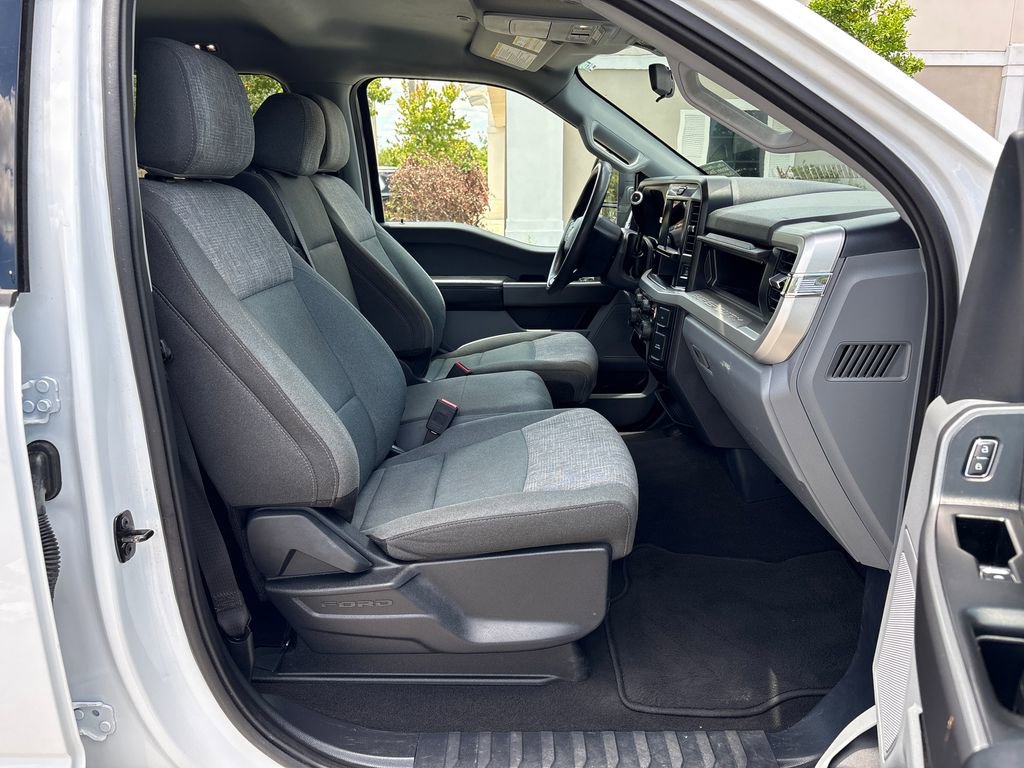 Certified 2025 Ford F250 XLT AWD/4WD image 7