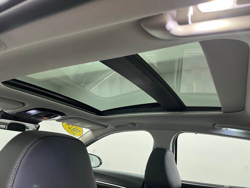 Used 2024 Hyundai Sonata Limited image 11