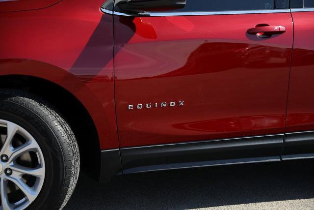 Used 2019 Chevrolet Equinox LT w/ Driver Convenience Package image 4