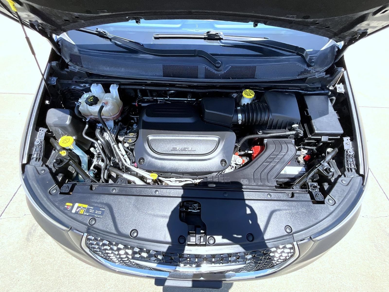Used 2022 Chrysler Pacifica Touring-L FWD image 26