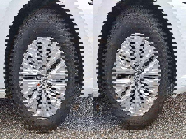 Used 2019 Volkswagen Jetta S w/ Driver Assistance Package image 27