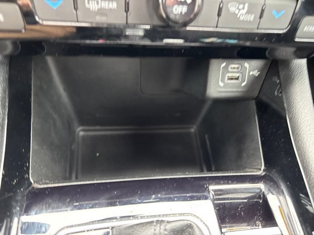 Used 2023 Jeep Compass Limited AWD/4WD image 28