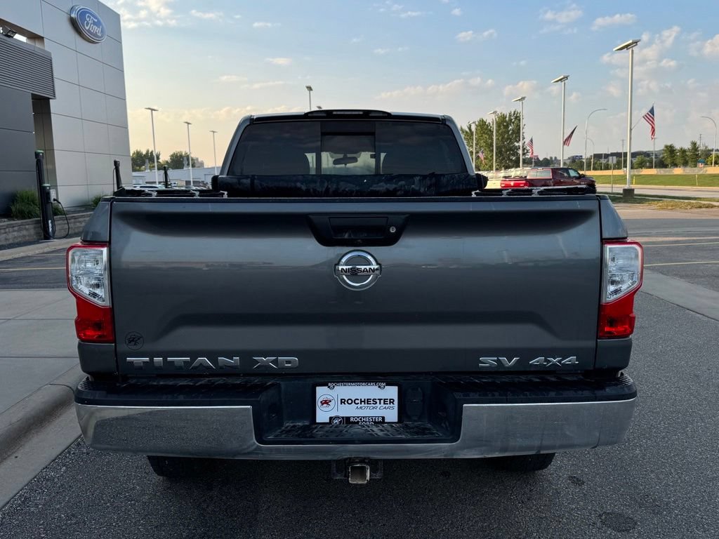 Used 2018 Nissan Titan SV AWD/4WD image 40