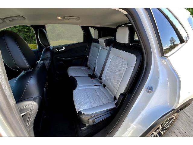 Certified 2024 Ford Escape SE FWD image 22