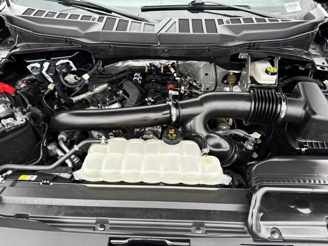 Certified 2025 Ford F150 Lariat AWD/4WD image 2
