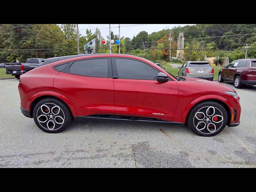 Certified 2022 Ford Mustang Mach-E GT AWD/4WD image 38