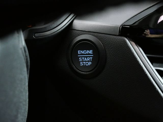Certified 2023 Ford Escape Active AWD/4WD image 21