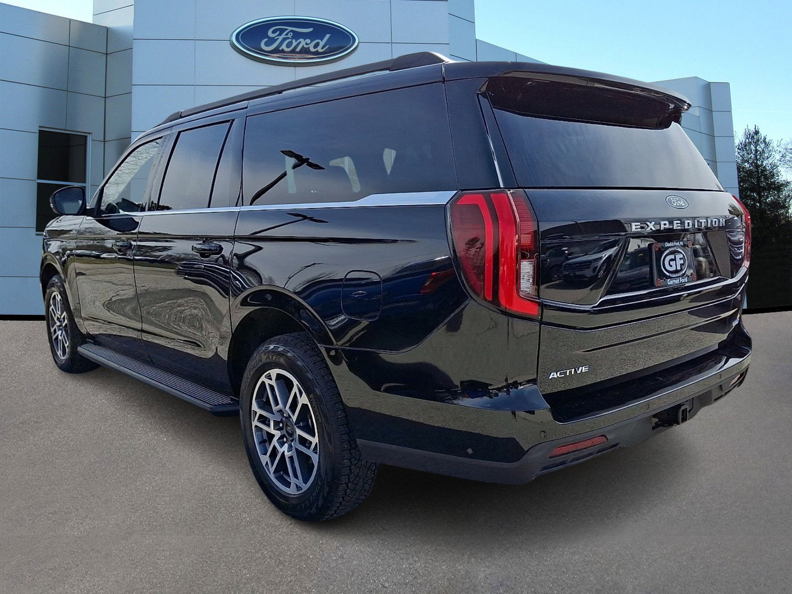 Certified 2025 Ford Expedition Max Active AWD/4WD image 5