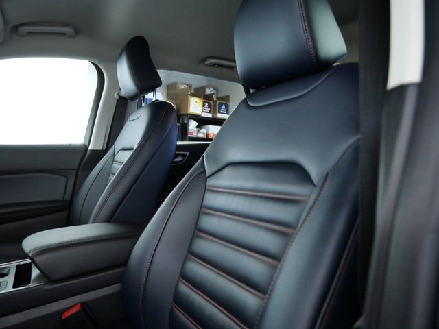 Certified 2023 Ford Edge SEL w/ Sport Appearance Package image 17