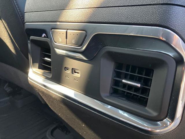 Used 2024 GMC Sierra 1500 SLT w/ SLT Premium Plus Package AWD/4WD image 22