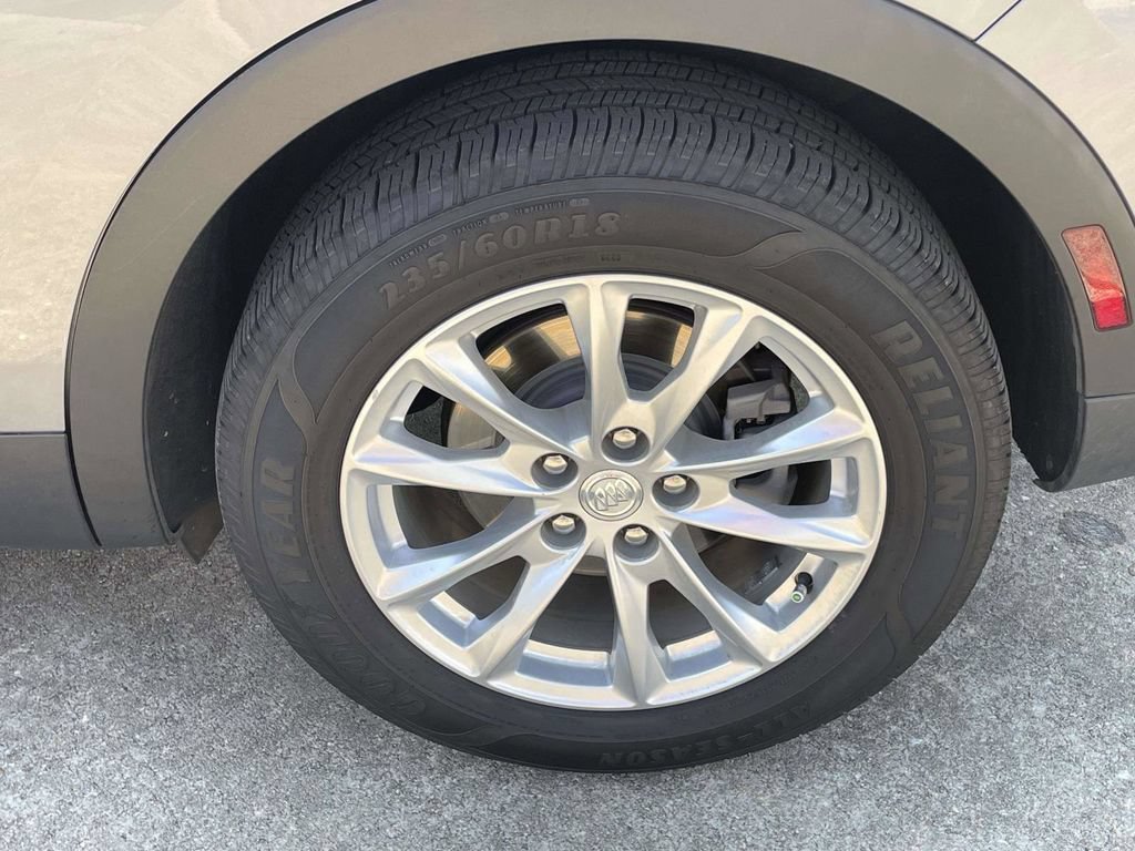 Used 2021 Buick Envision Preferred FWD image 9
