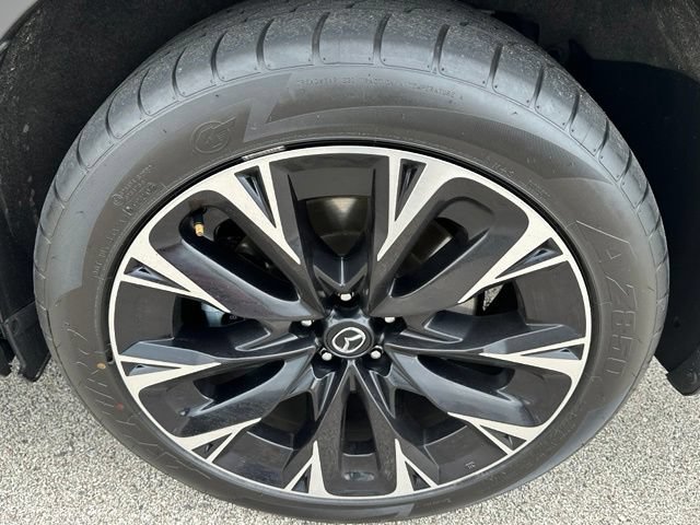 Used 2024 MAZDA CX-90 Plug-In Hybrid w/ Premium Pkg AWD/4WD image 8