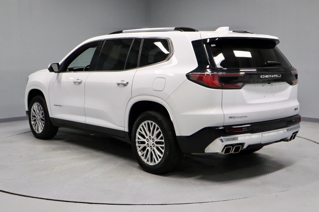 Used 2024 GMC Acadia Denali w/ LPO, Floor Liner Package FWD image 11