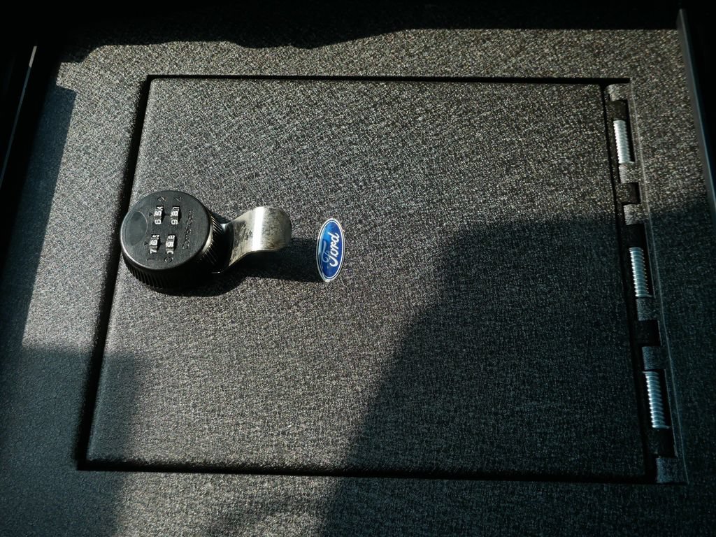 Certified 2022 Ford F350 King Ranch w/ King Ranch Ultimate Package AWD/4WD image 26