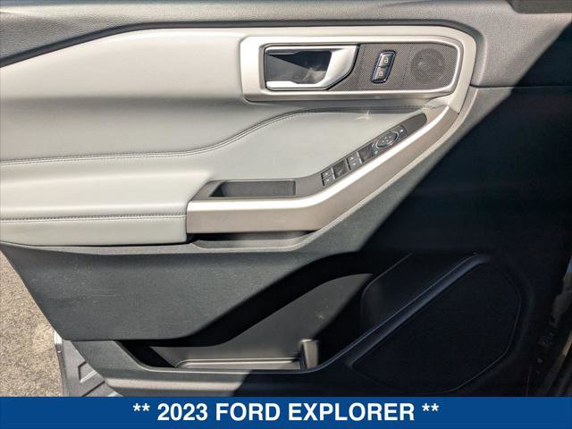 Certified 2023 Ford Explorer XLT w/ Equipment Group 202A AWD/4WD image 10