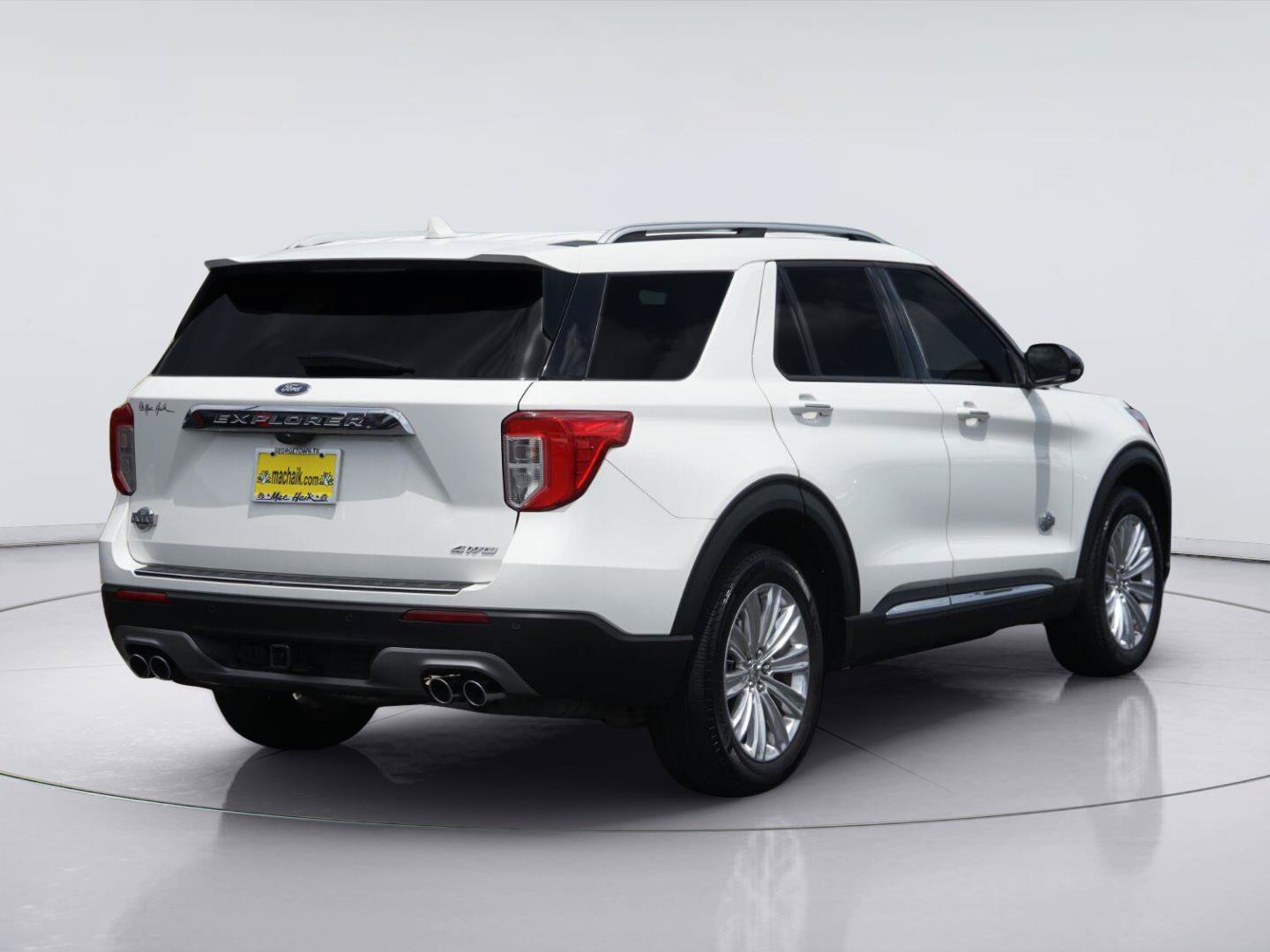 Certified 2022 Ford Explorer King Ranch w/ Class IV Trailer Tow Package AWD/4WD image 6