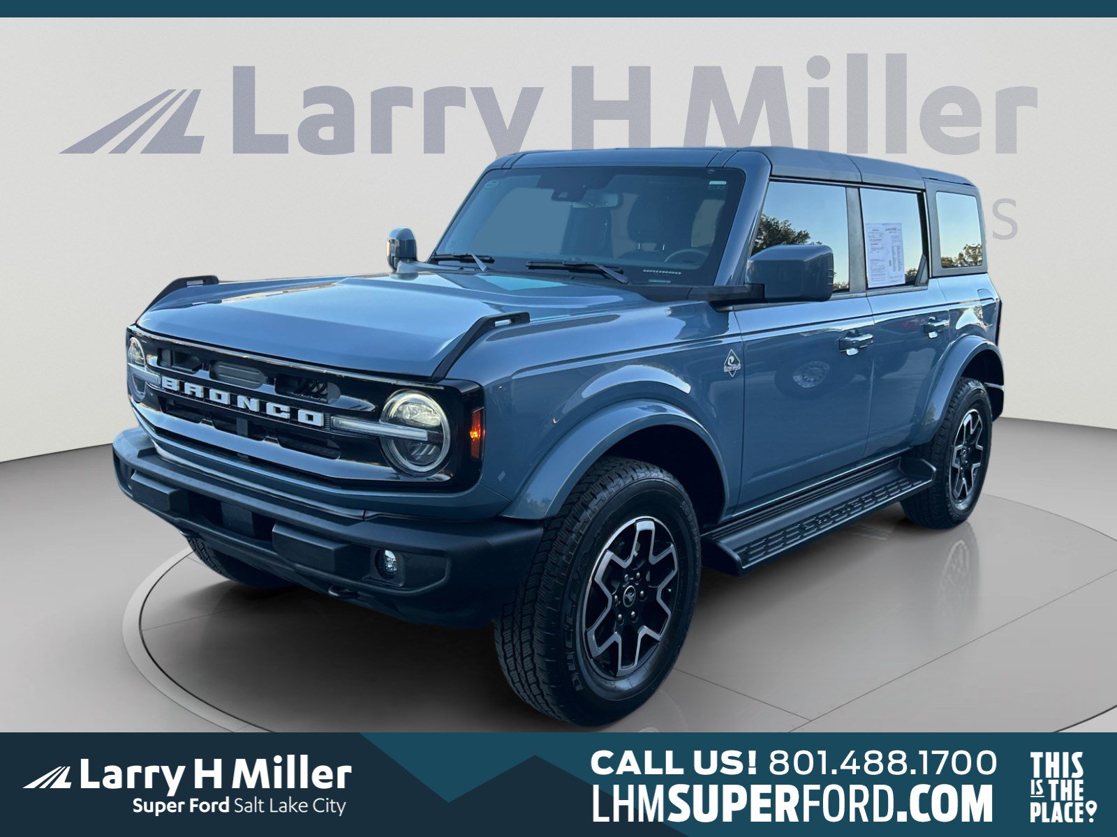 Certified 2025 Ford Bronco Outer Banks