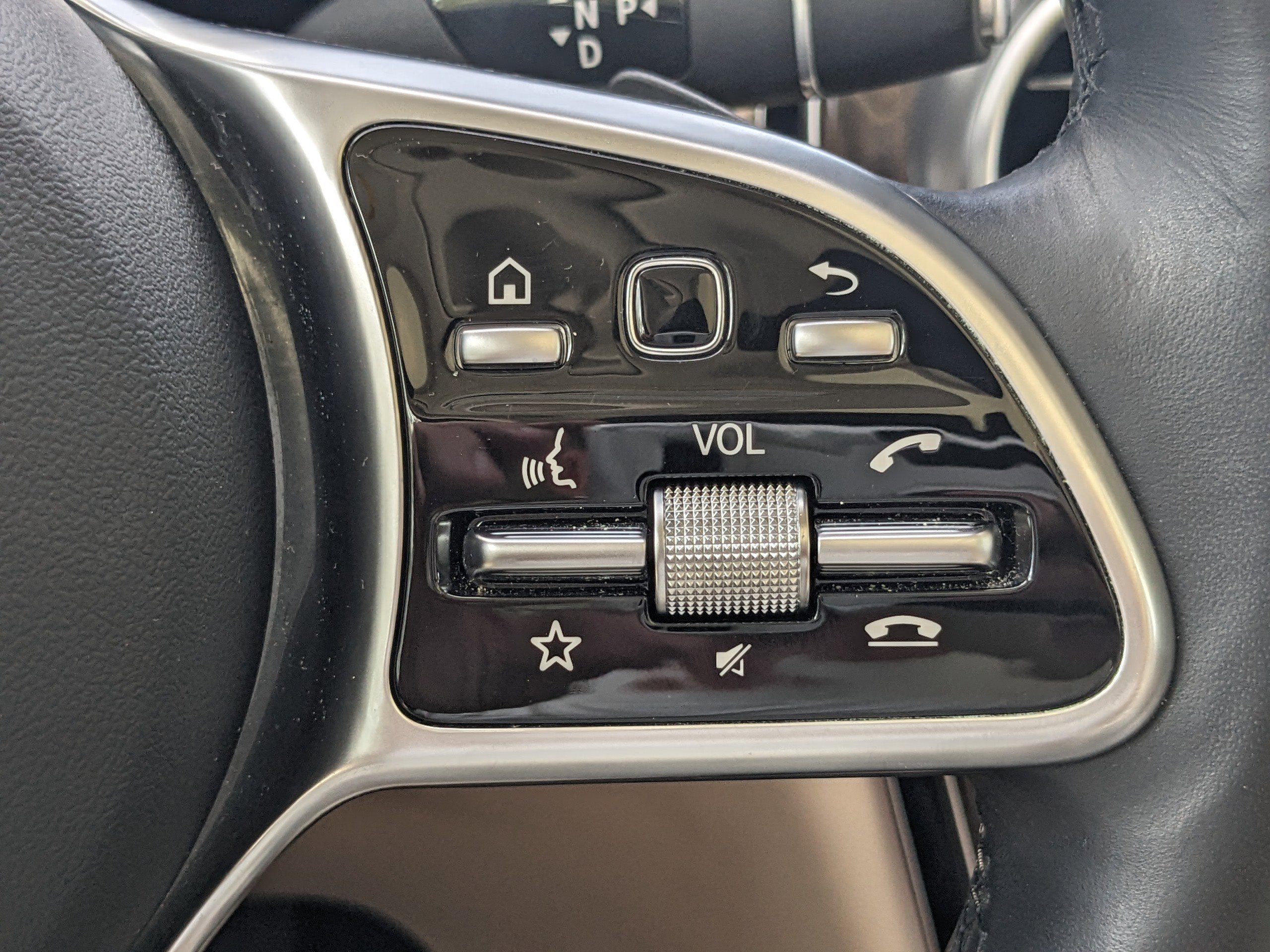 Used 2021 Mercedes-Benz GLC 300 4MATIC w/ Exterior Lighting Package image 22