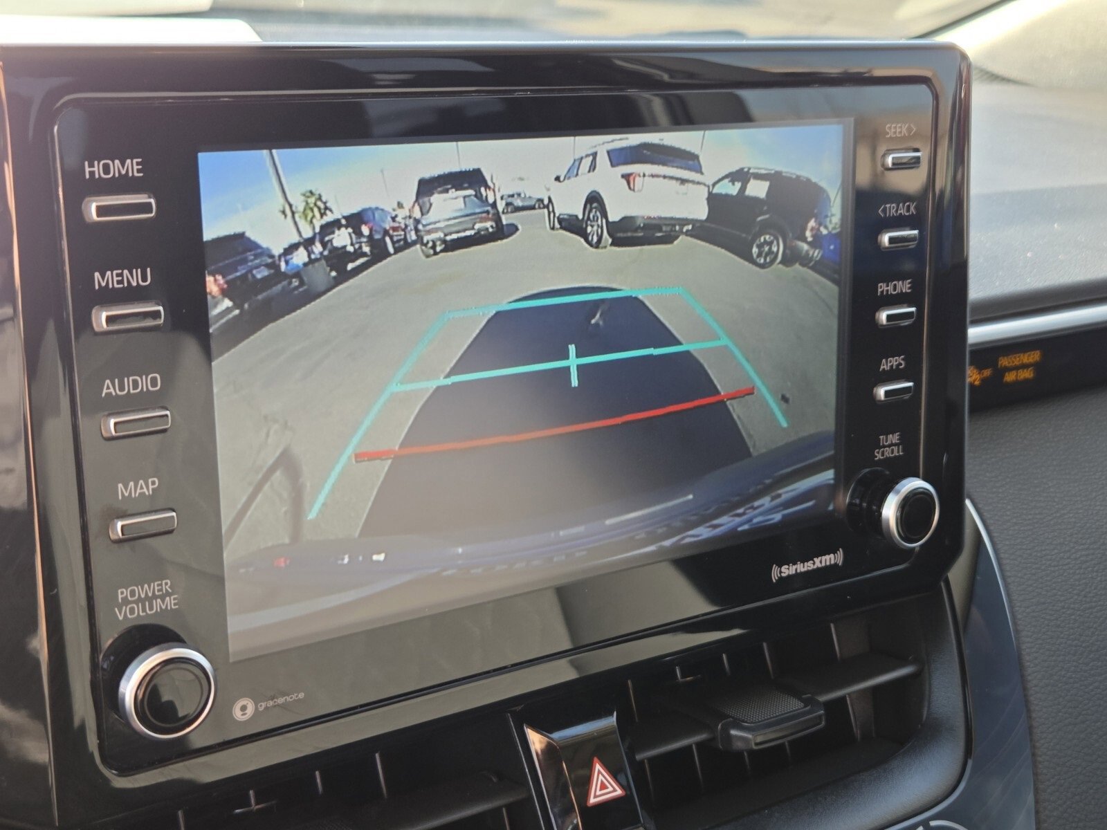 Used 2021 Toyota Corolla LE image 21