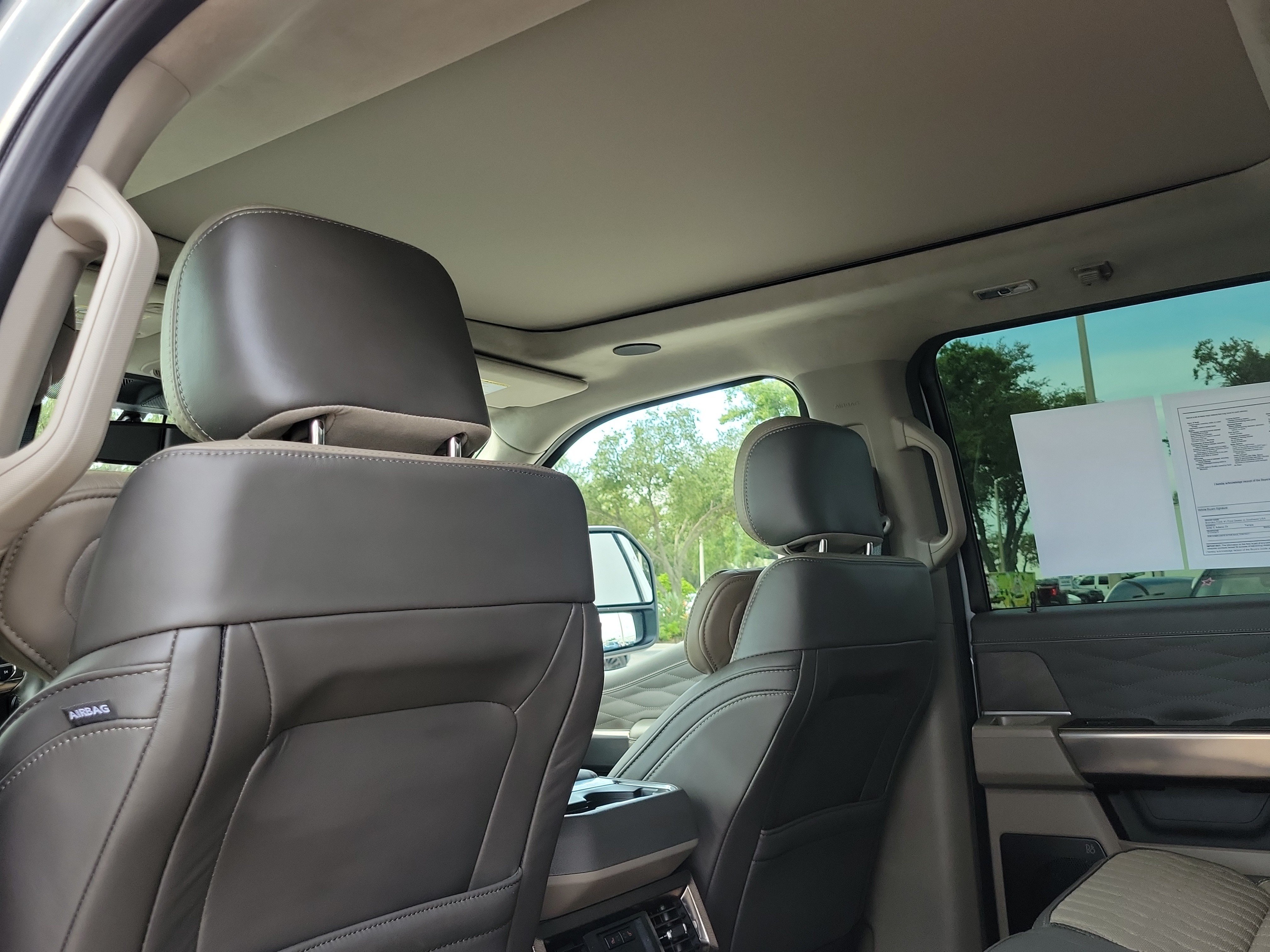 Certified 2025 Ford F350 Platinum w/ Platinum Plus Package AWD/4WD image 12