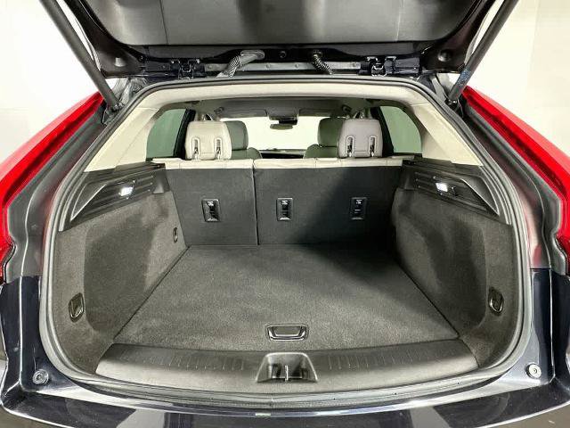 Used 2023 Cadillac XT4 Luxury FWD image 21