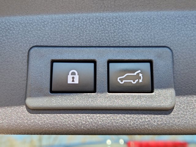 Used 2022 Subaru Ascent Touring AWD/4WD image 18