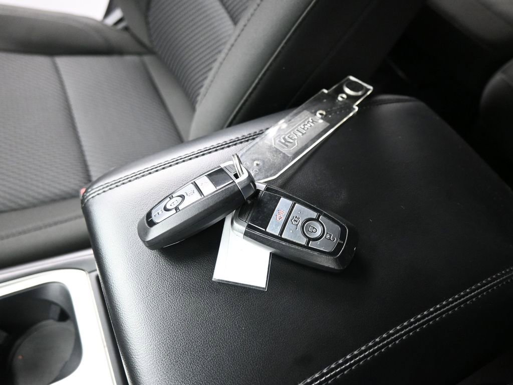 Certified 2022 Ford Explorer XLT image 19