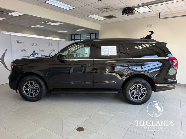 Certified 2025 Ford Expedition Active RWD image 5