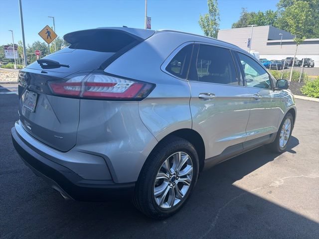 Certified 2022 Ford Edge Titanium AWD/4WD image 6
