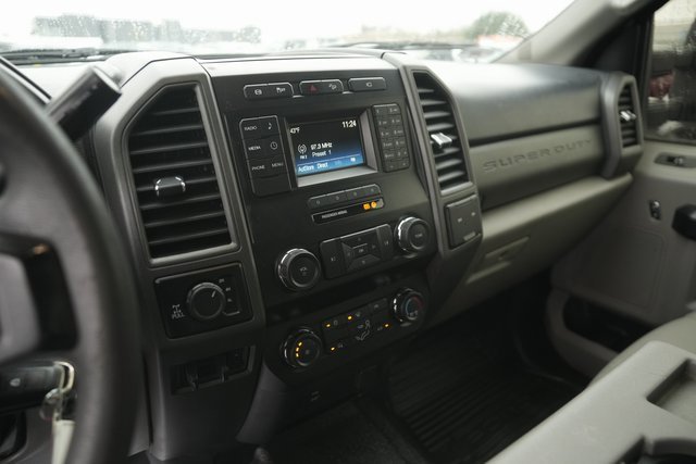 Certified 2019 Ford F250 XL w/ Power Equipment Group image 25