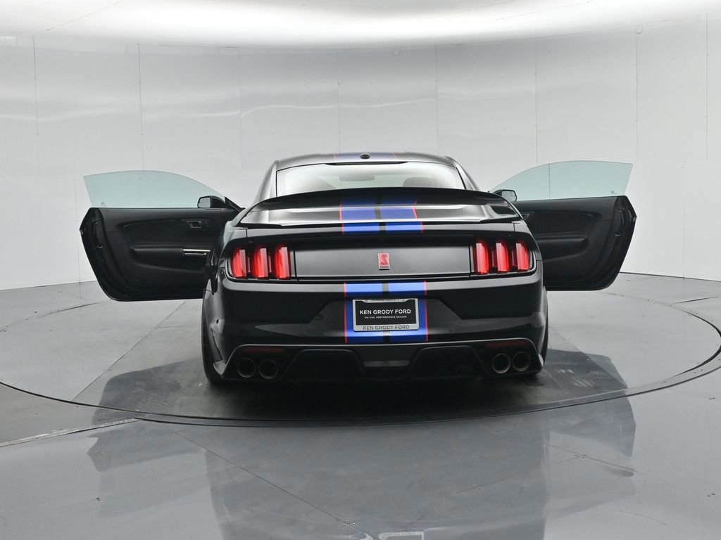 Certified 2017 Ford Mustang Shelby GT350R w/ GT350R Equipment Group 920A image 55