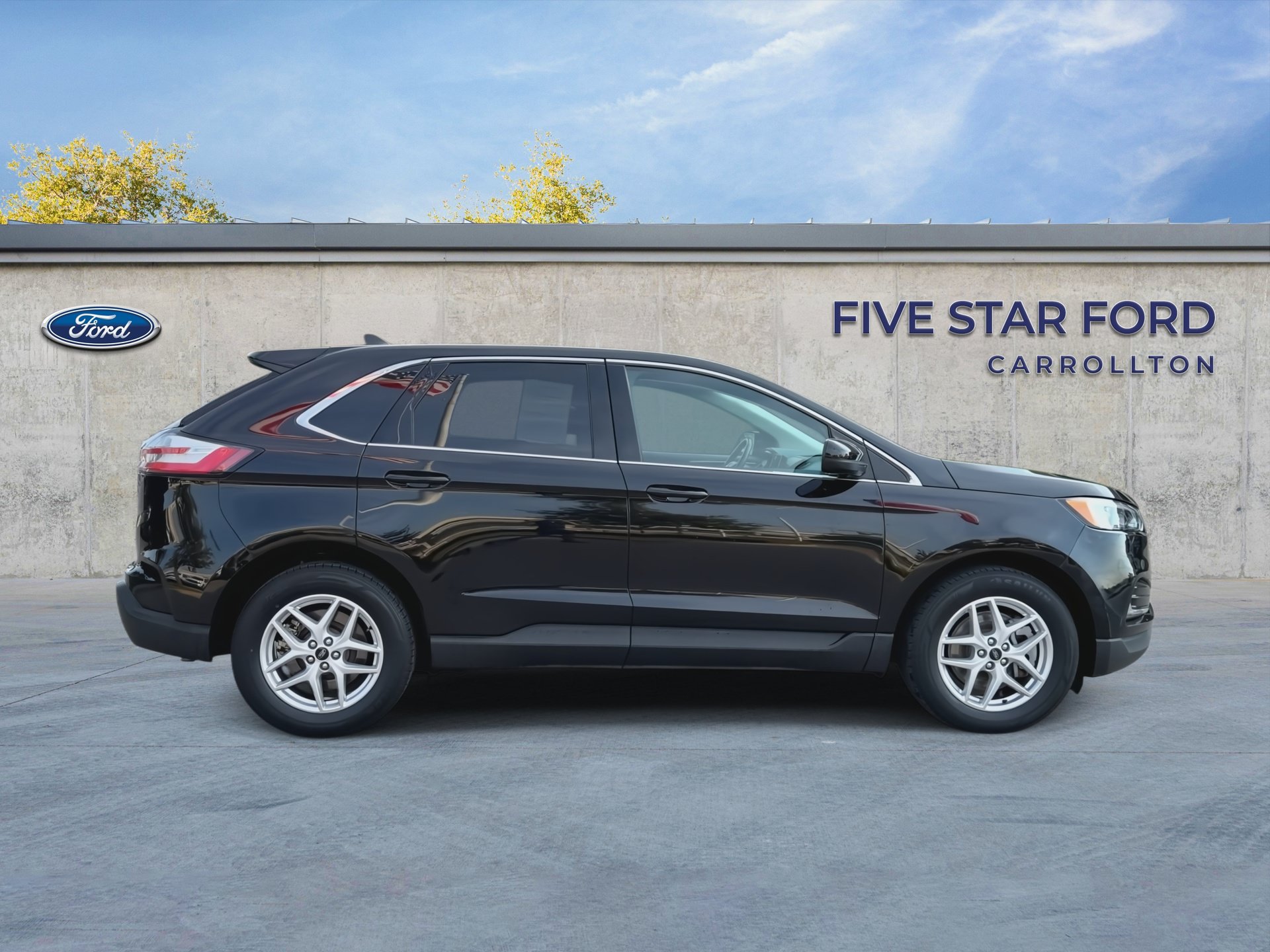 Certified 2024 Ford Edge SEL AWD/4WD image 9