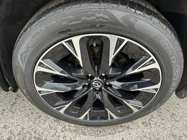 Used 2024 MAZDA CX-90 Plug-In Hybrid w/ Premium Plus AWD/4WD image 8