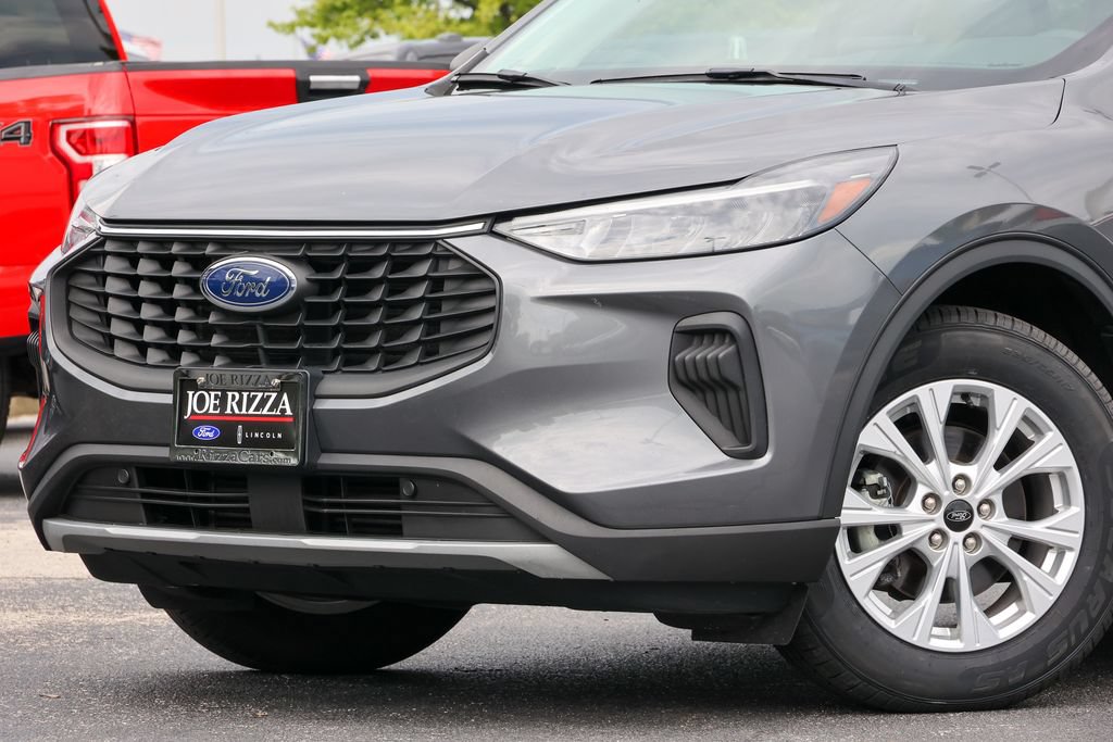 Certified 2023 Ford Escape Active w/ Cold Weather Package FWD image 16