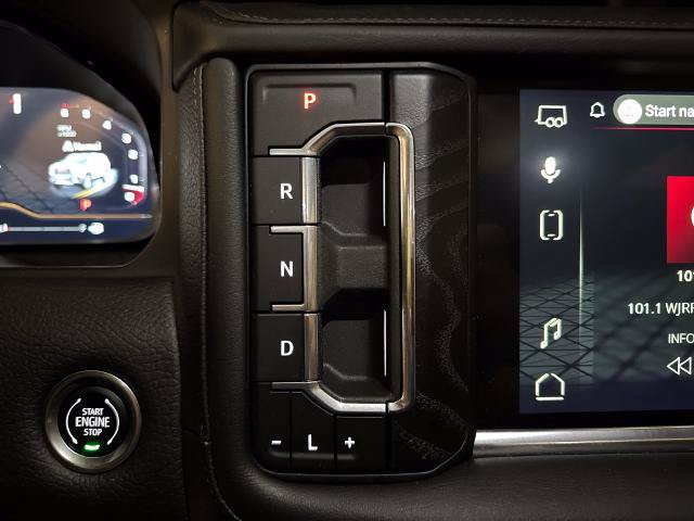 Used 2024 GMC Yukon Denali w/ Advanced Technology Package RWD image 30