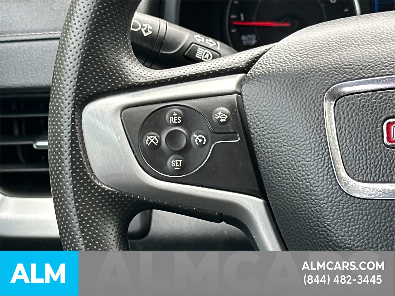 Used 2024 GMC Terrain SLE FWD image 28
