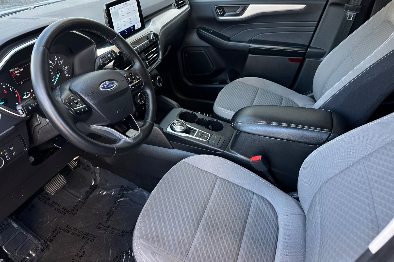 Certified 2022 Ford Escape SE w/ SE Sport Appearance Package image 9