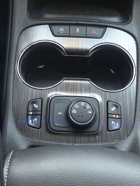 Used 2023 GMC Acadia SLT w/ Elevation Edition AWD/4WD image 35