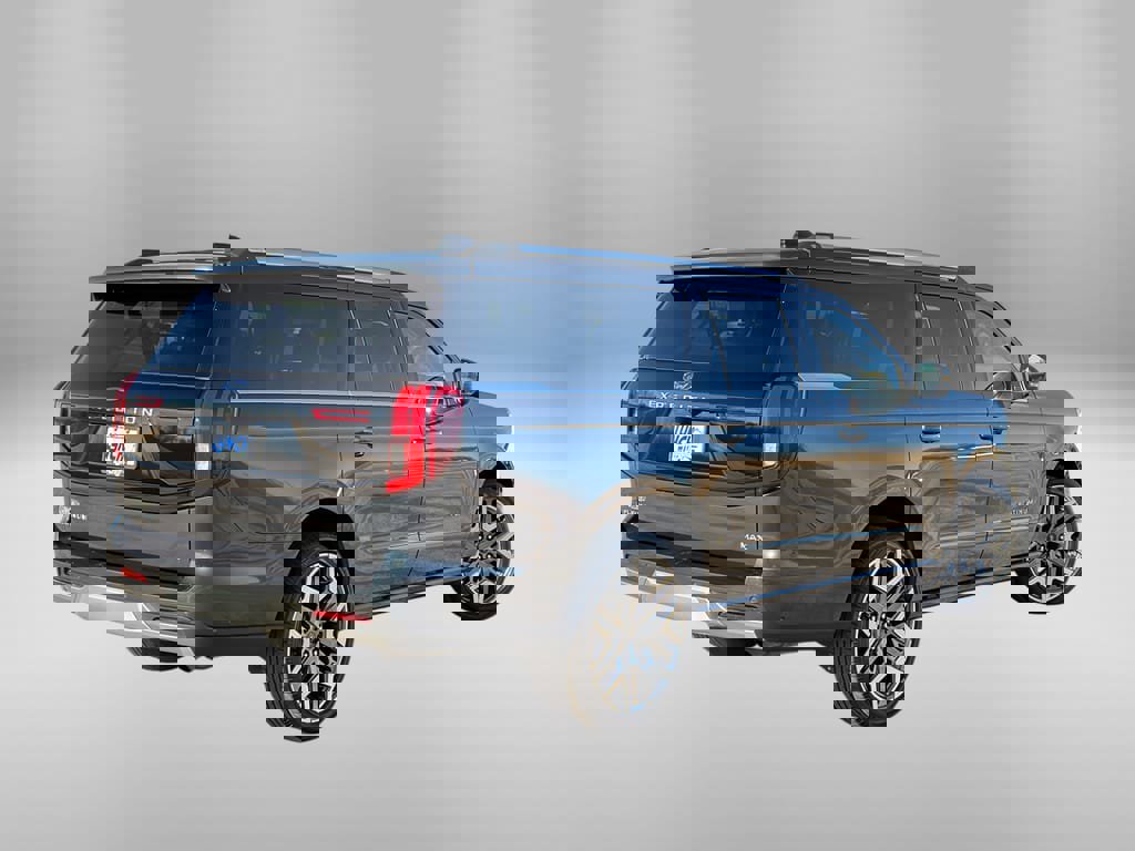 Certified 2025 Ford Expedition Max Platinum w/ Platinum Ultimate Package image 4