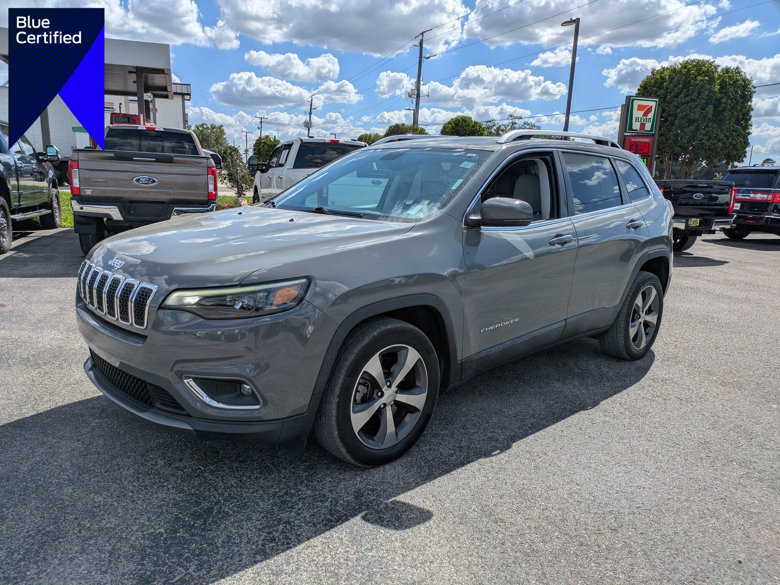 Used 2020 Jeep Cherokee Limited video 1
