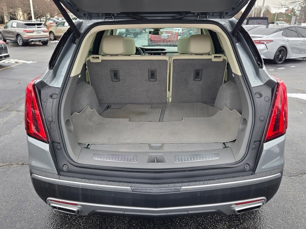 Used 2023 Cadillac XT5 Premium Luxury image 13