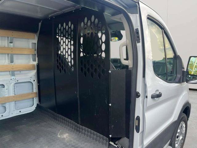 Certified 2025 Ford Transit 250 Low Roof w/ Exterior Upgrade Package RWD image 32
