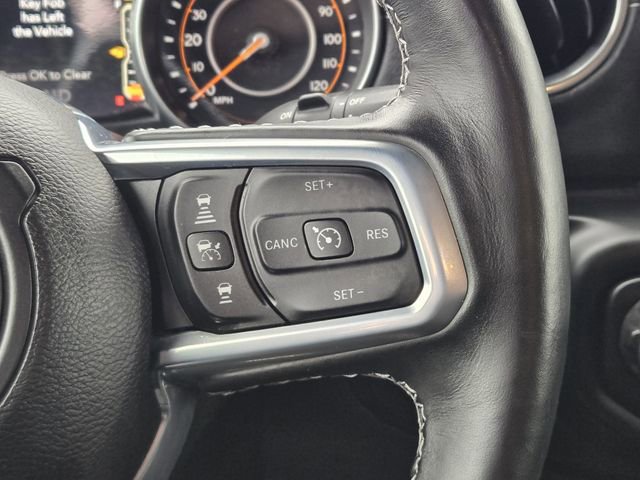 Used 2020 Jeep Wrangler Unlimited Sahara AWD/4WD image 27