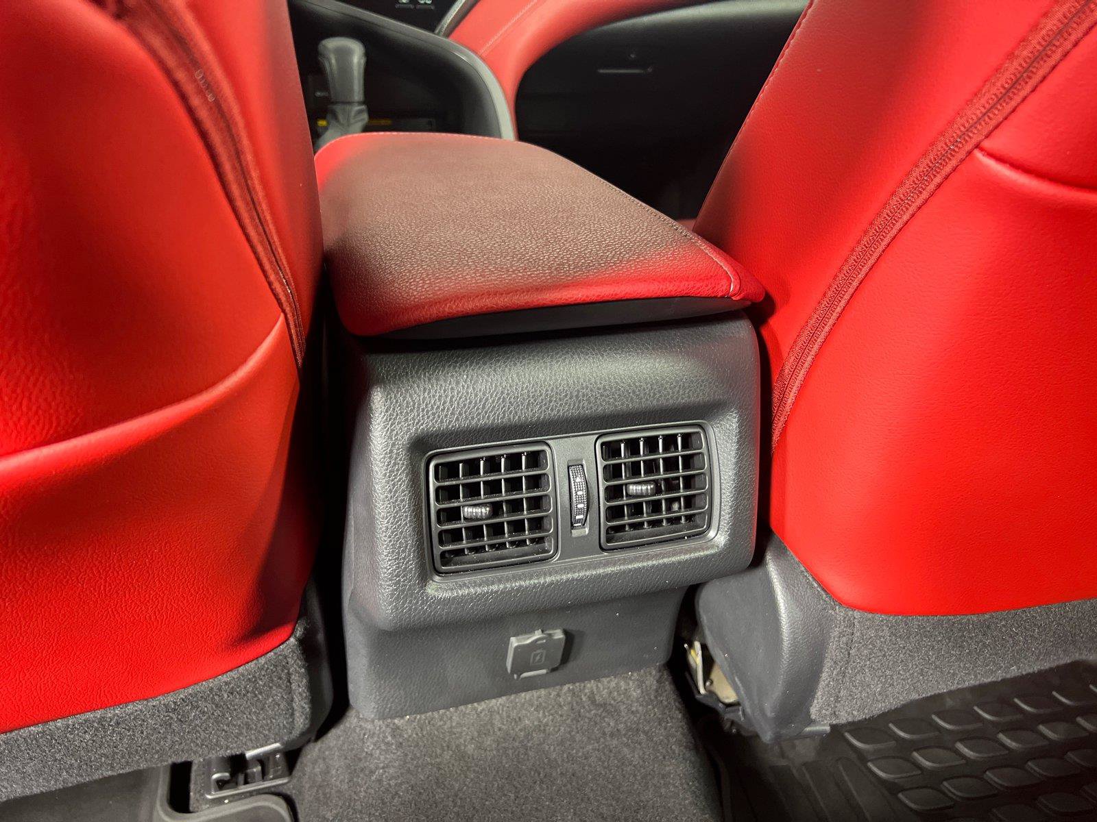 Used 2021 Toyota Camry XSE FWD image 22
