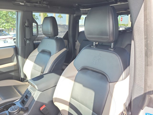 Certified 2022 Ford Bronco Wildtrak AWD/4WD image 18