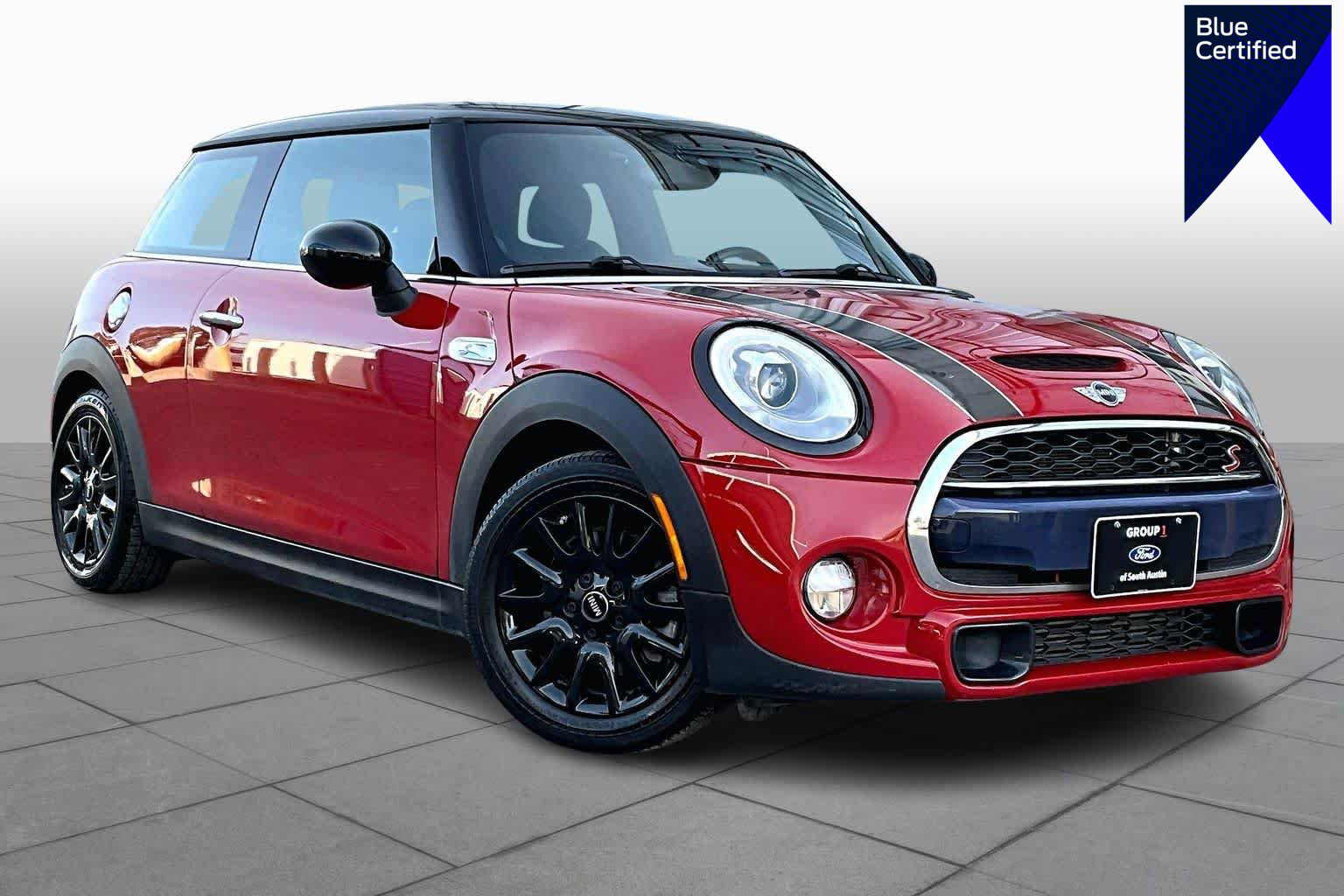 Used 2017 MINI Cooper S image 1